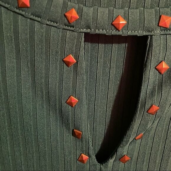 Studded Teal Green Ribbed Knit Top Keyhole Crew Neck Short Sleeve - Picture 6 of 8